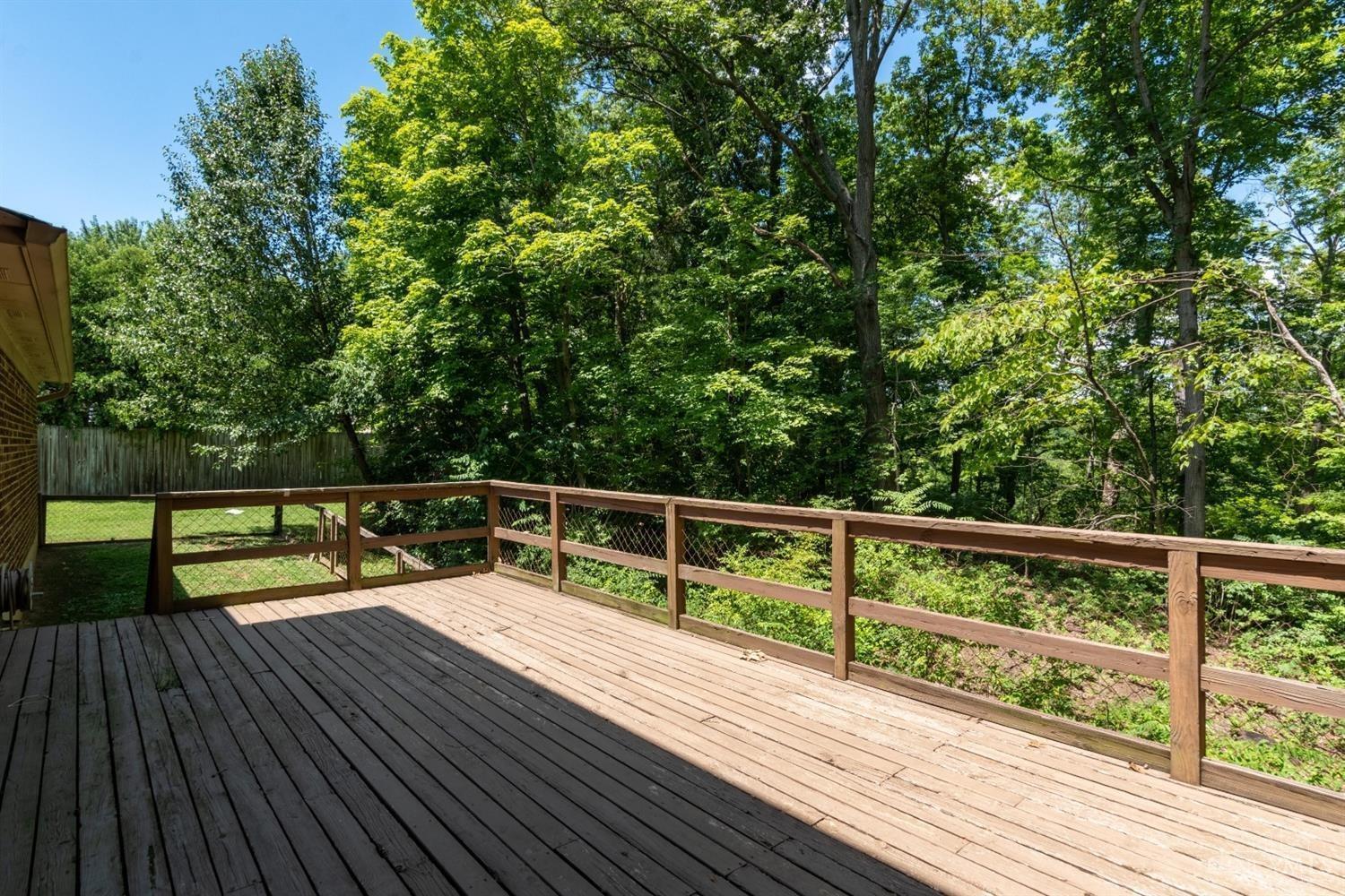 9426 Bainwoods Drive