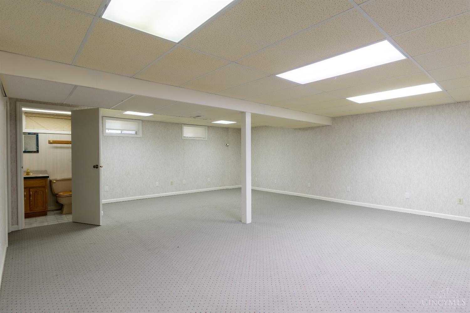 9426 Bainwoods Drive