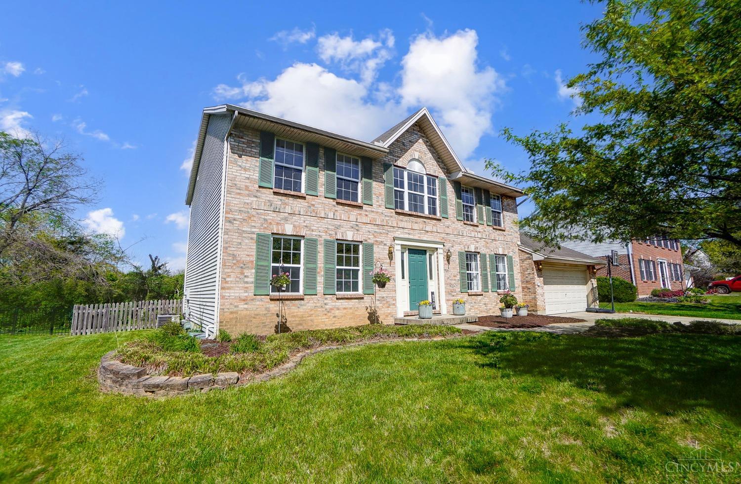 115 W Waterbury Drive