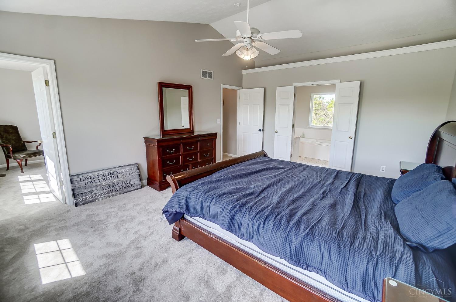 115 W Waterbury Drive