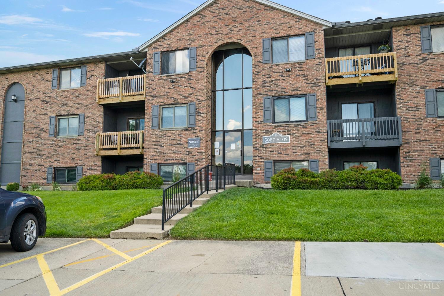 5087 Tri County View Drive