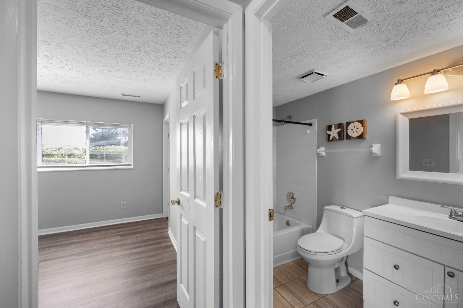 5087 Tri County View Drive