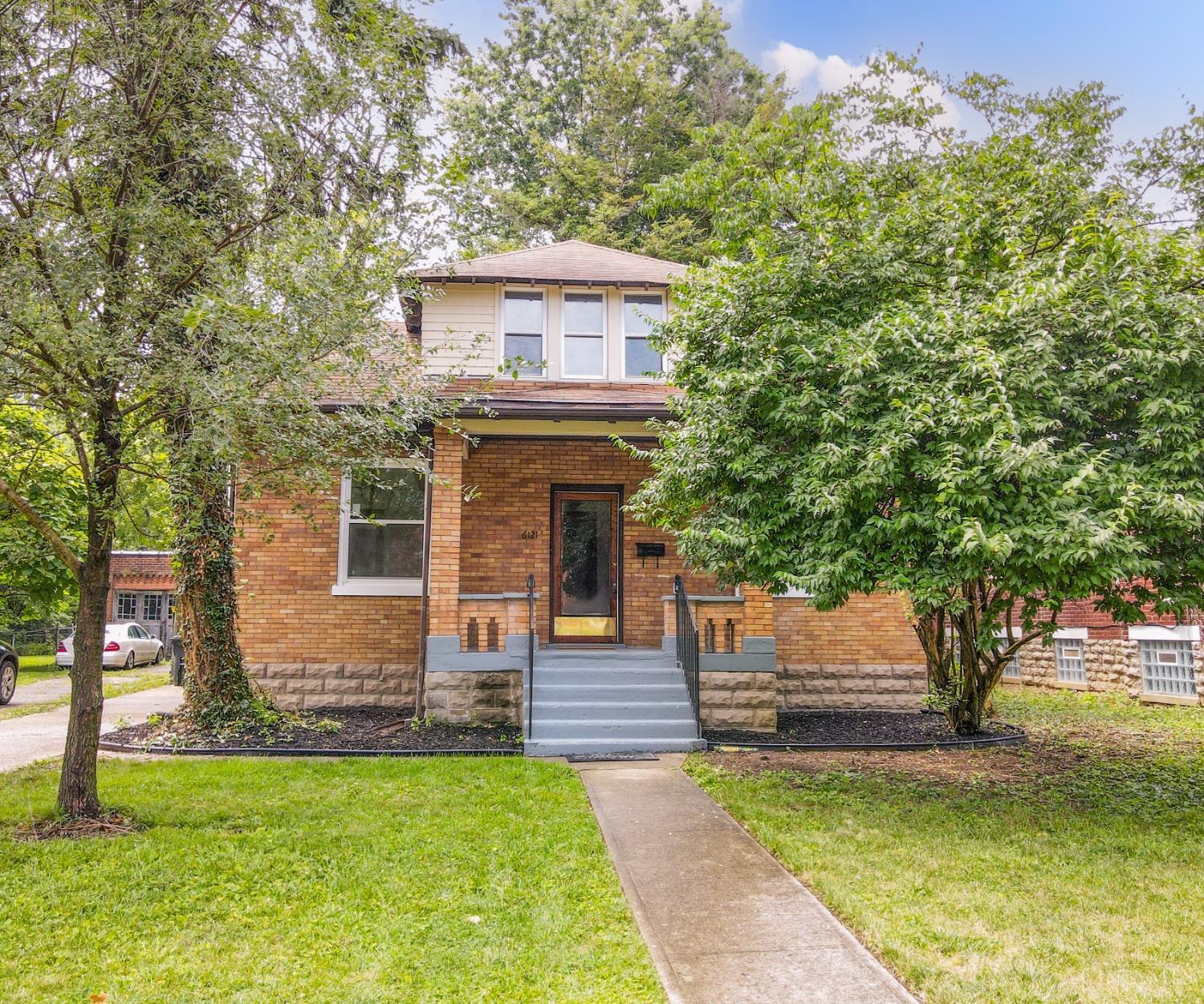 6121 Cary Avenue
