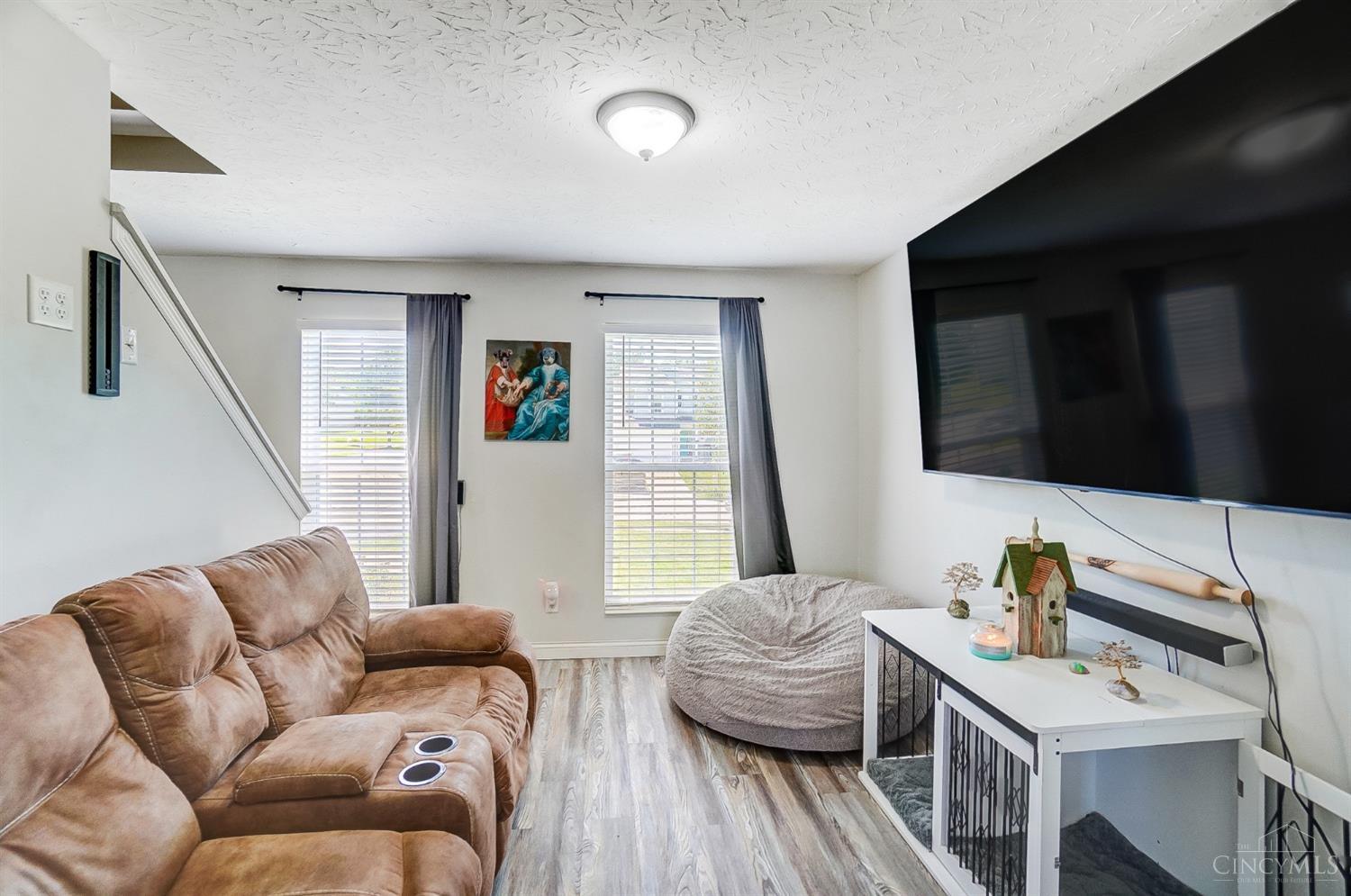 130 Lakeview Drive