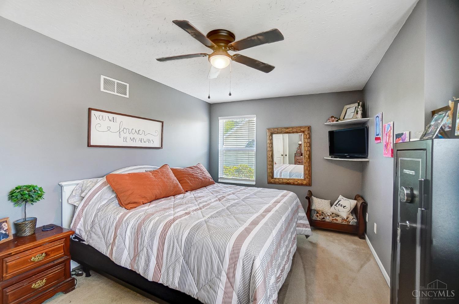 130 Lakeview Drive