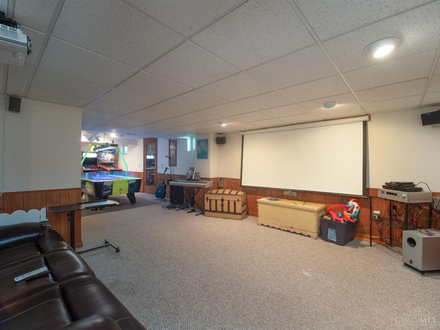 5409 Fallen Timbers Drive