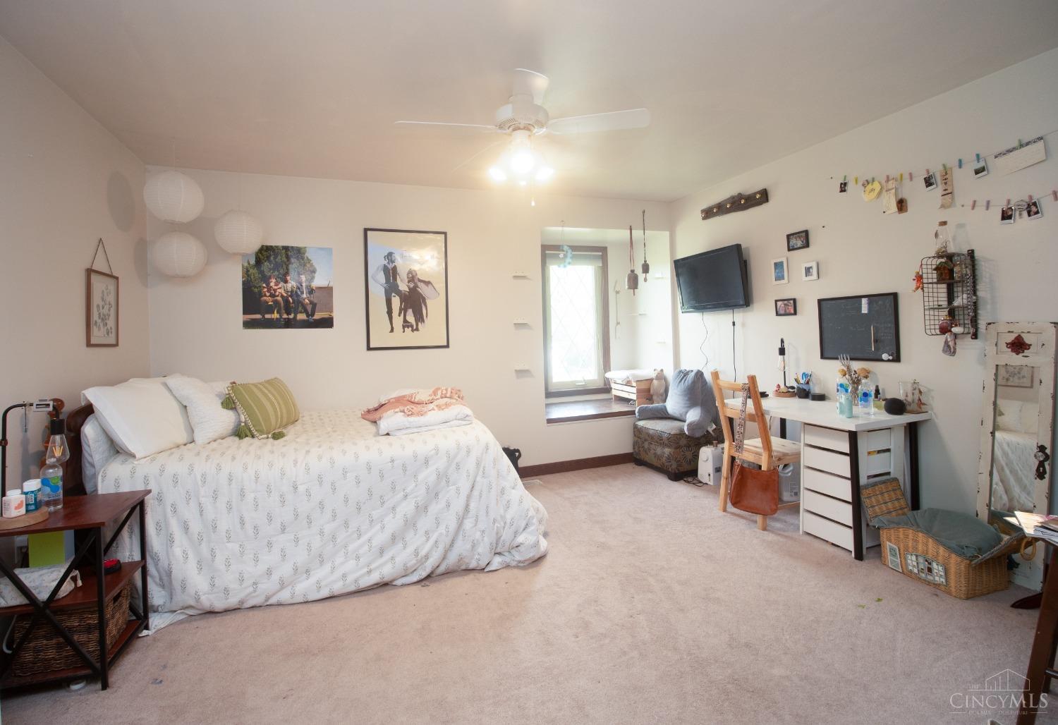 5409 Fallen Timbers Drive