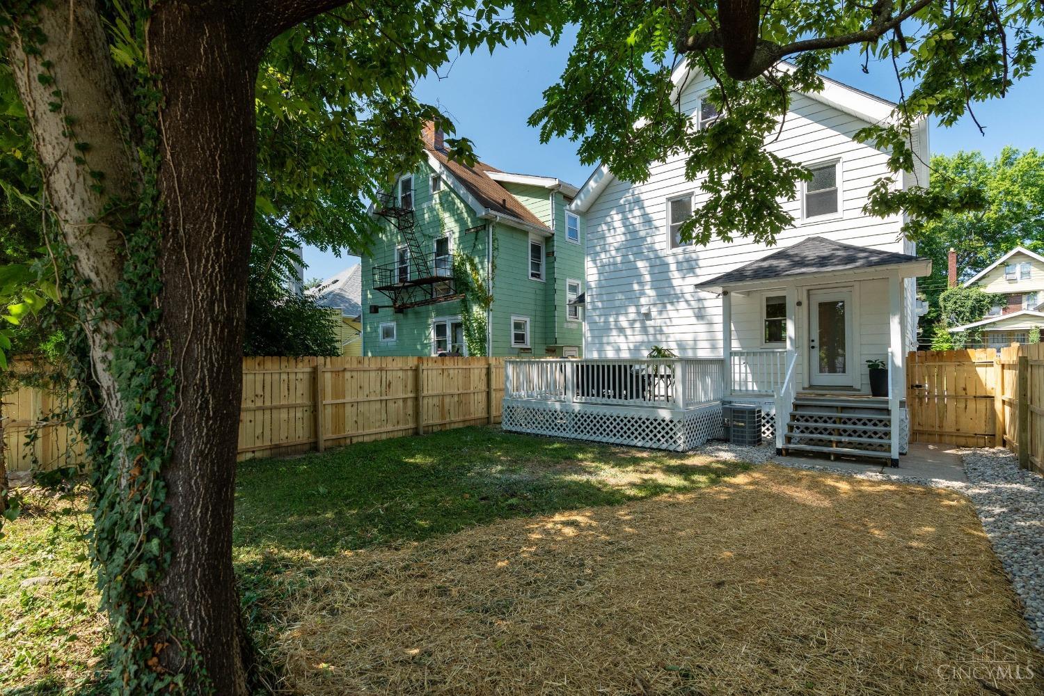 3450 Greenlawn Avenue