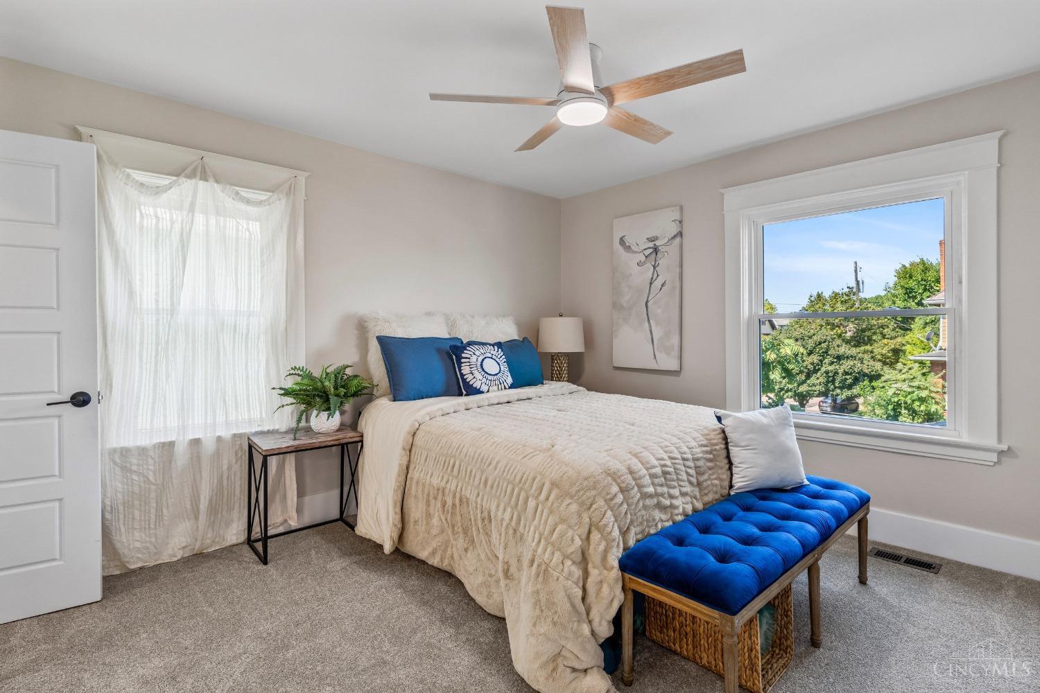 3450 Greenlawn Avenue