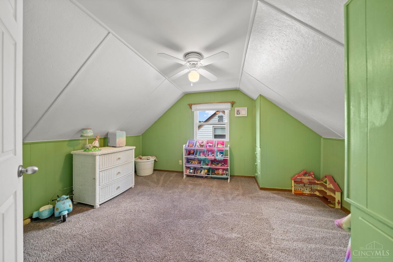 1044 Morado Drive
