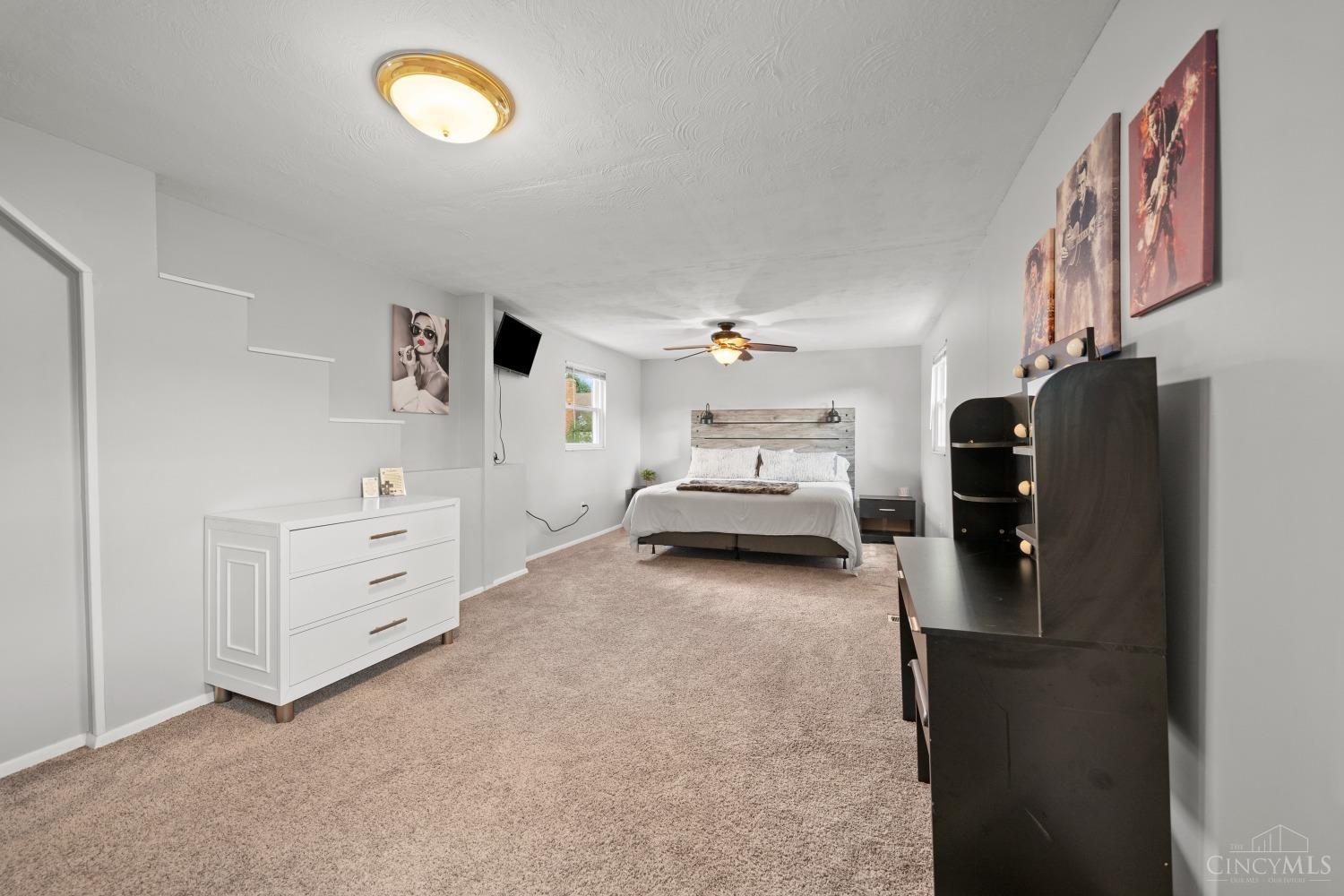 1044 Morado Drive