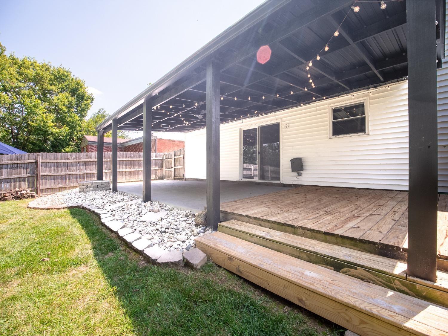 2446 Bracebridge Drive