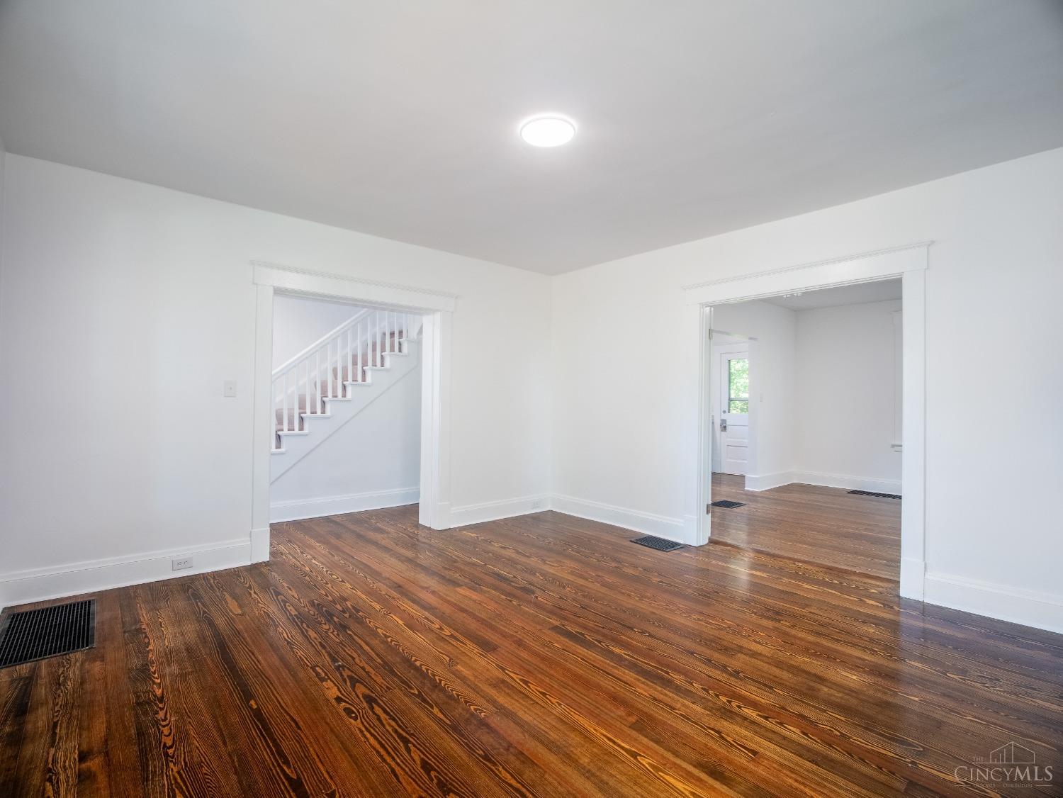 1128 Cedar Avenue