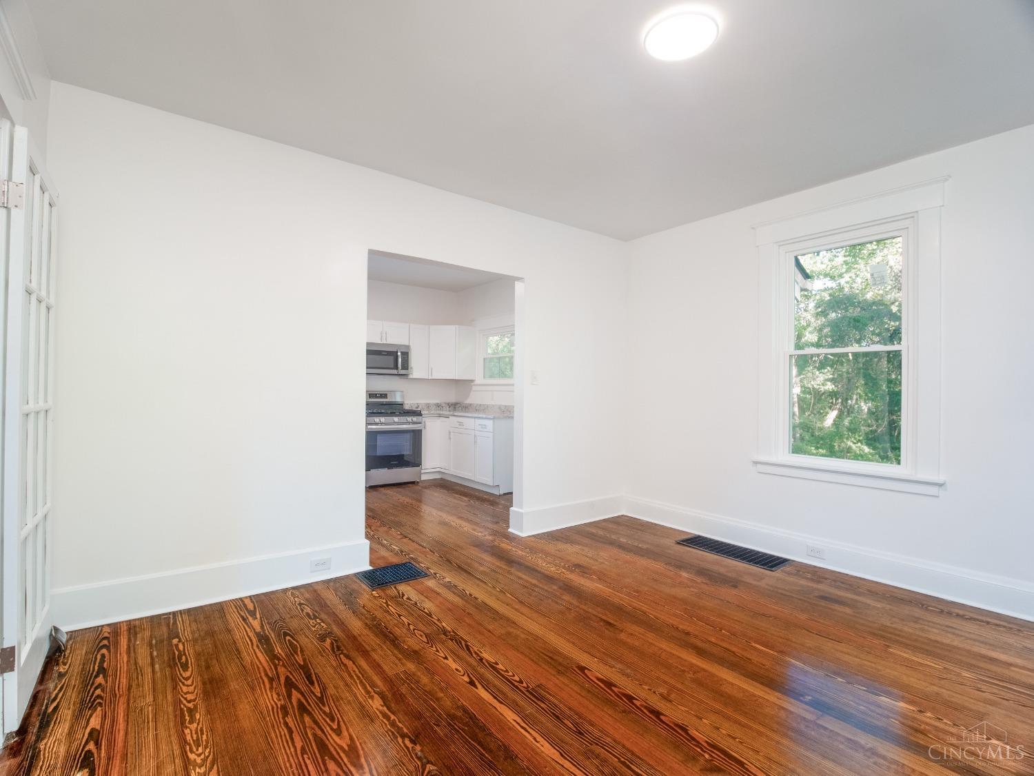 1128 Cedar Avenue