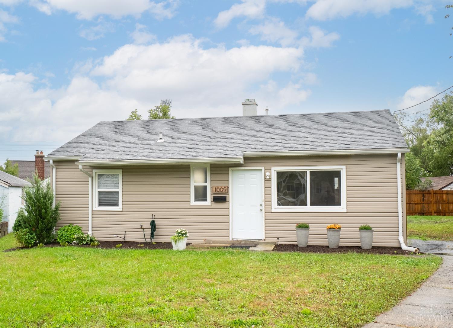 1009 Lindale Court