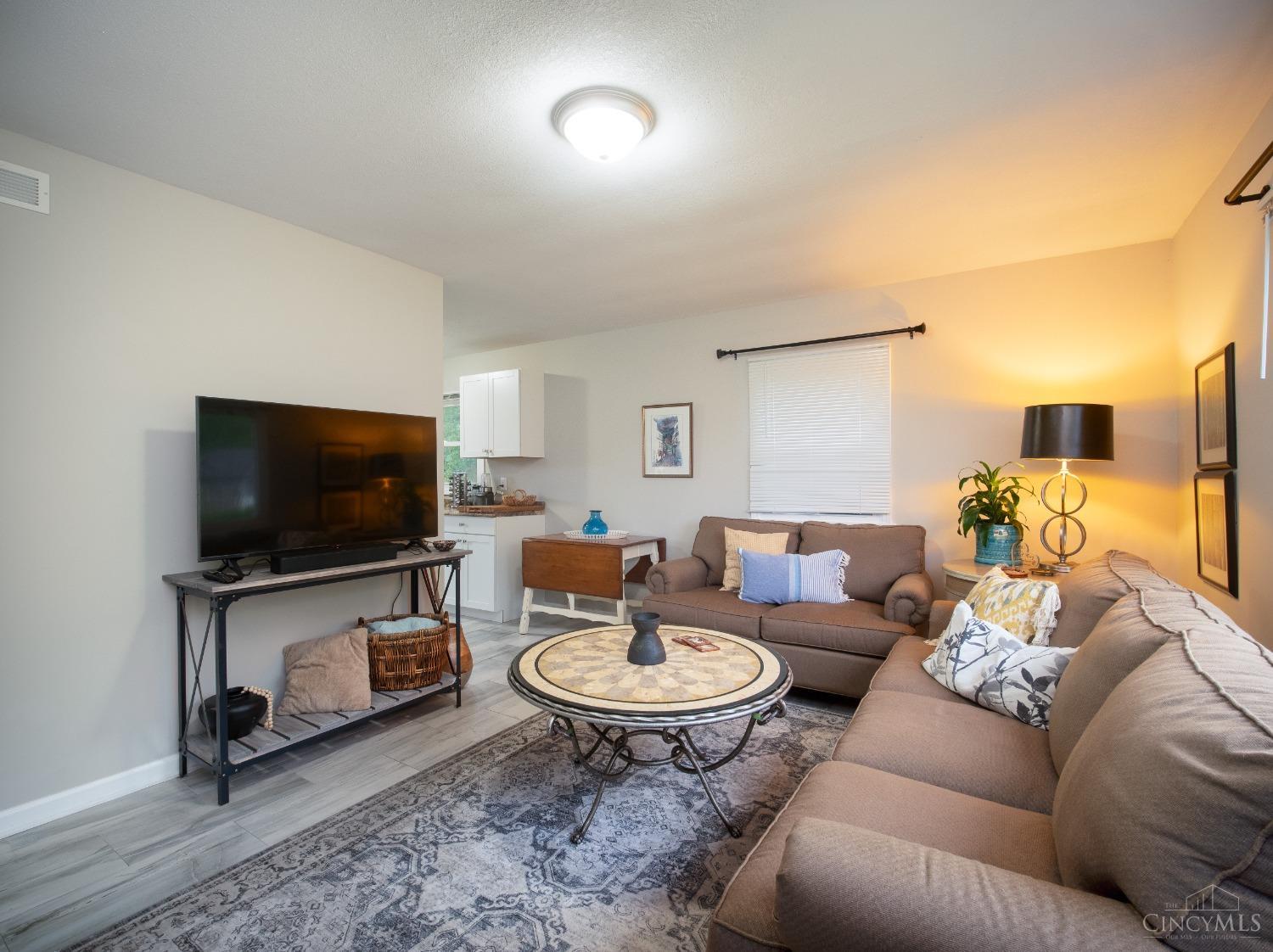 1009 Lindale Court