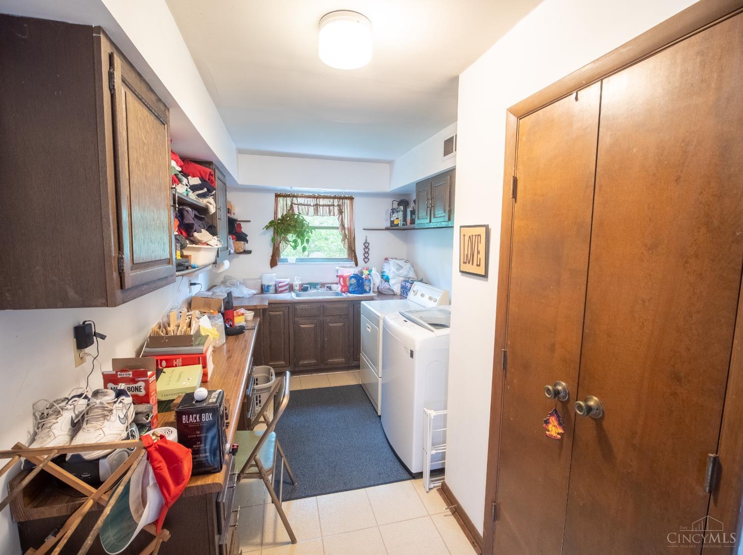 2335 Bretton Drive