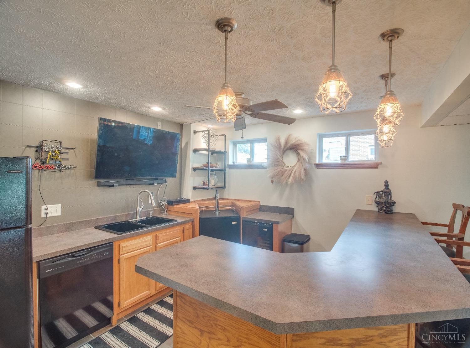 6434 S Snowmass Drive