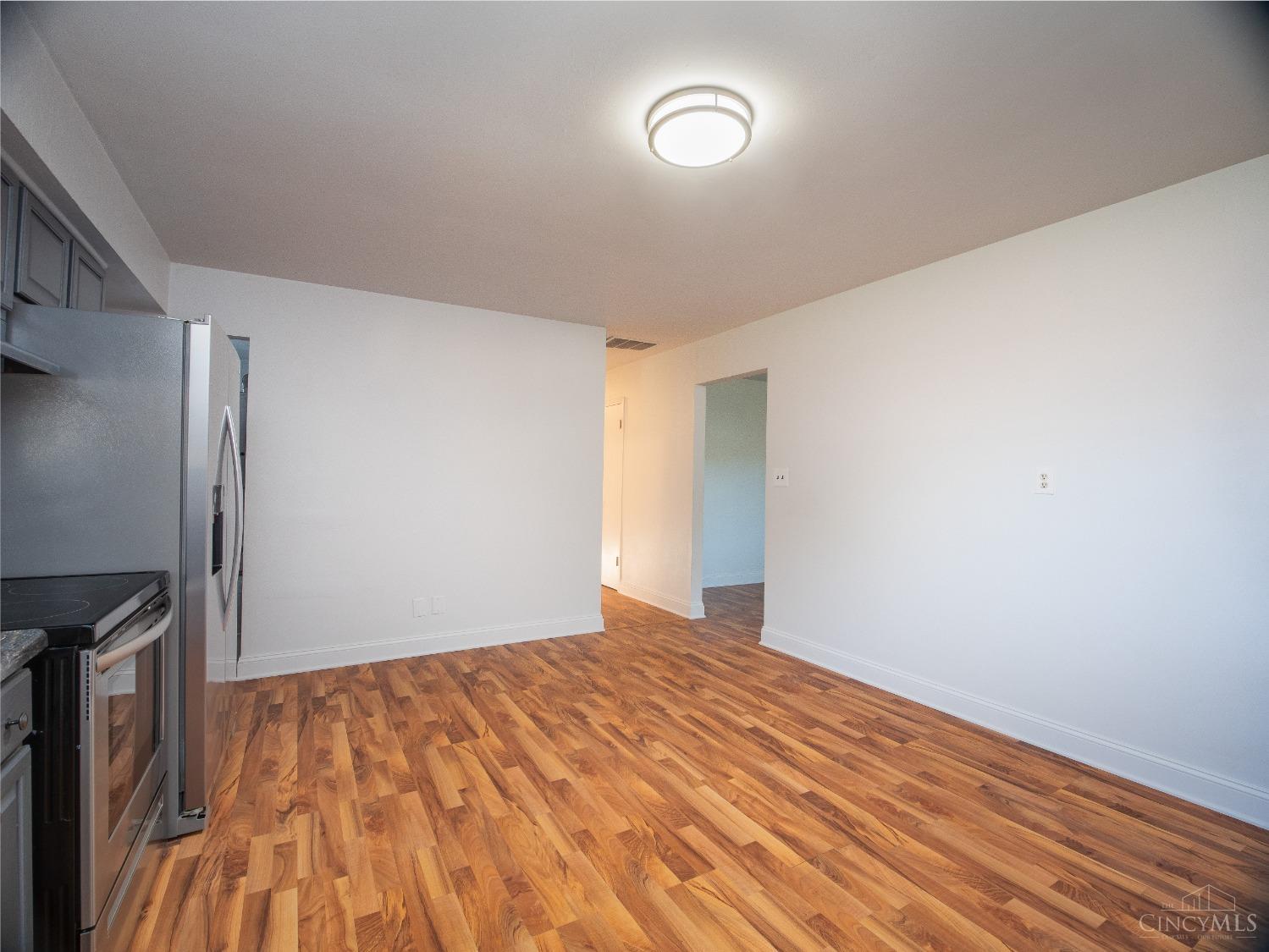 5524 Glendell Drive