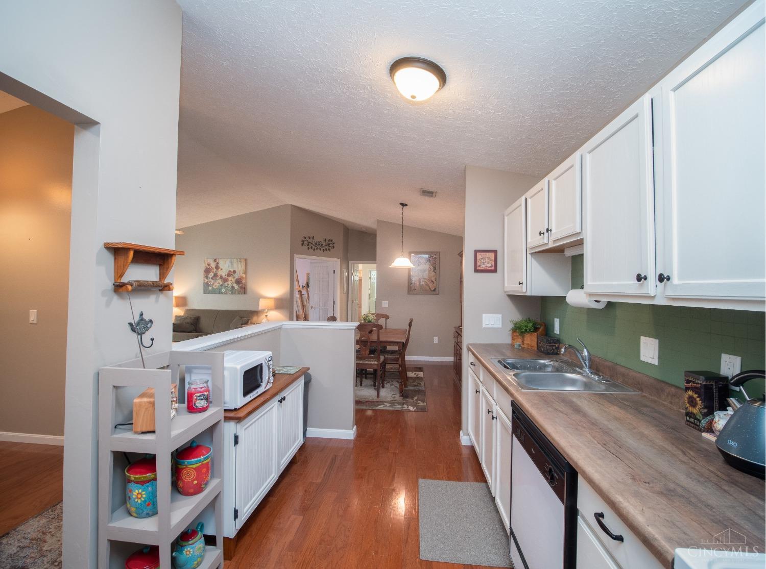 7716 Ottawa Lane 240