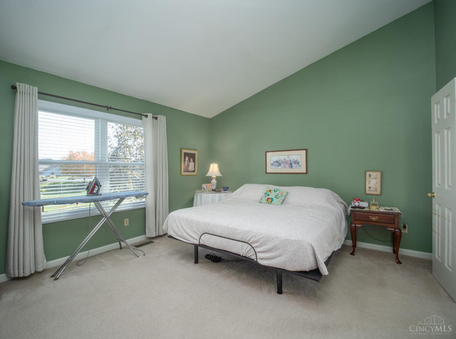 4938 Isaac Lane