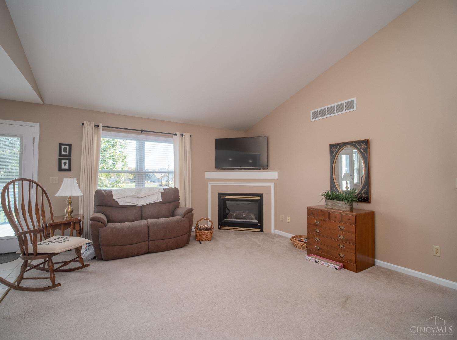 4938 Isaac Lane