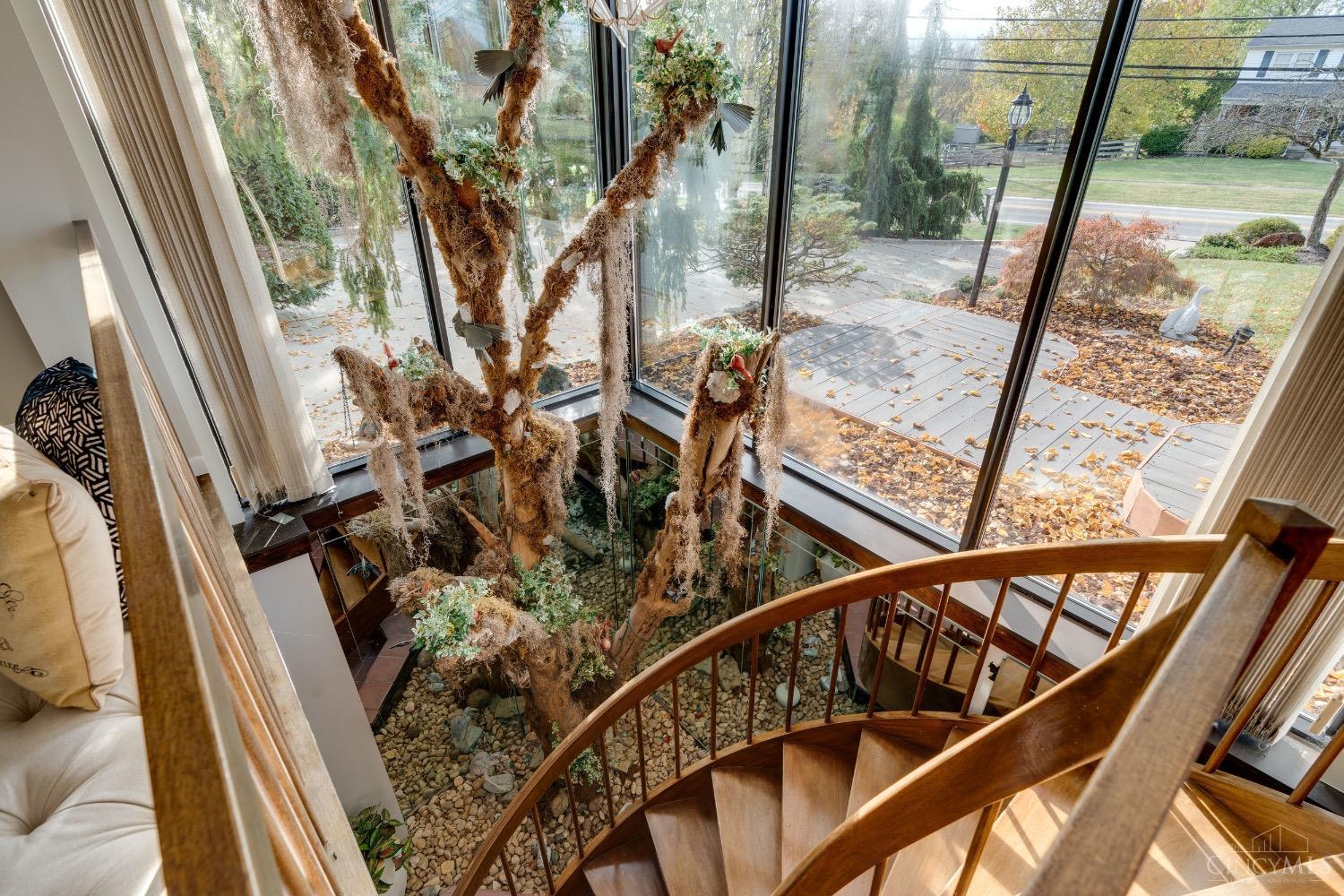 5316 Race Road