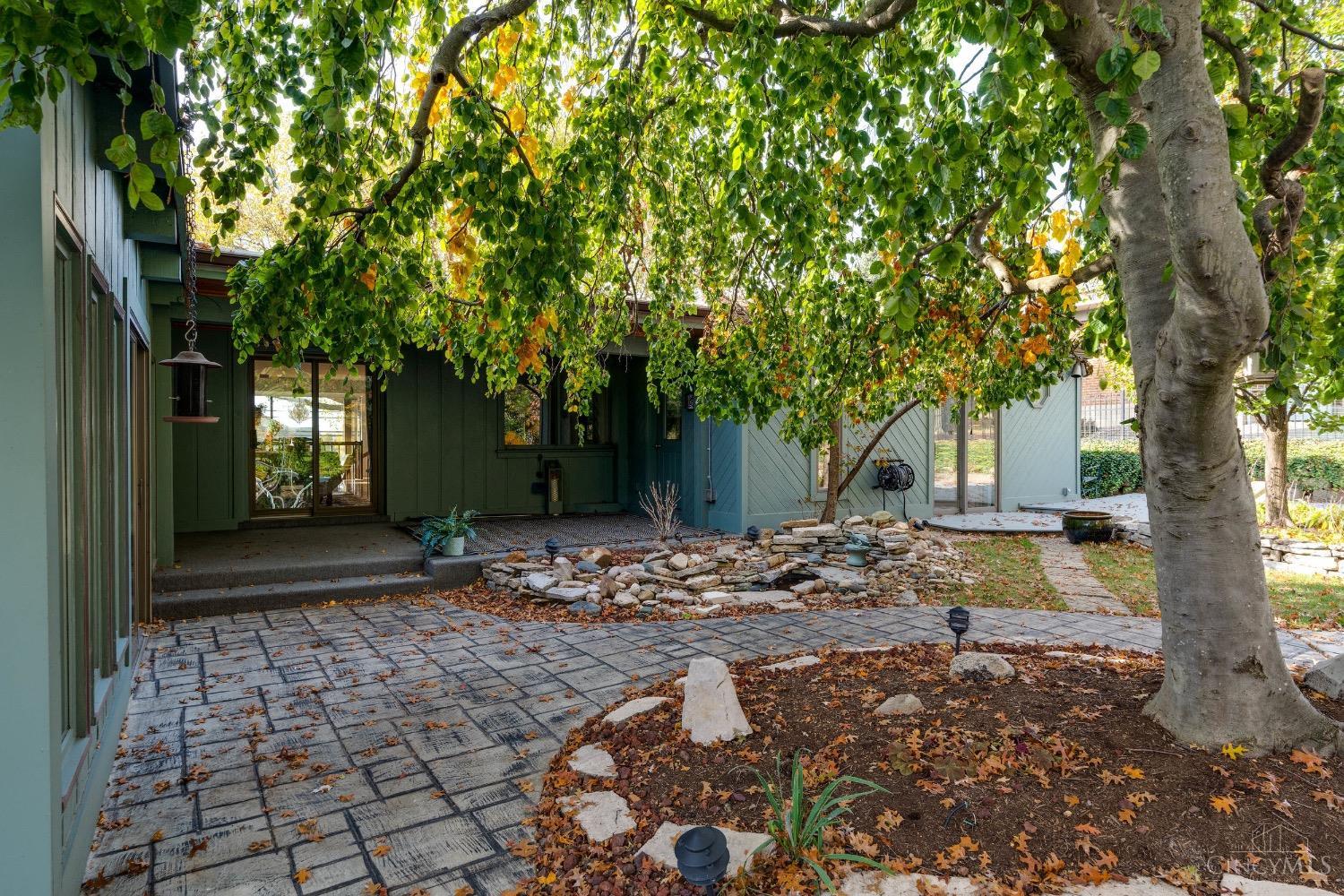 5316 Race Road
