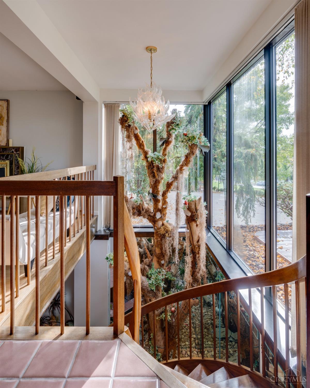 5316 Race Road