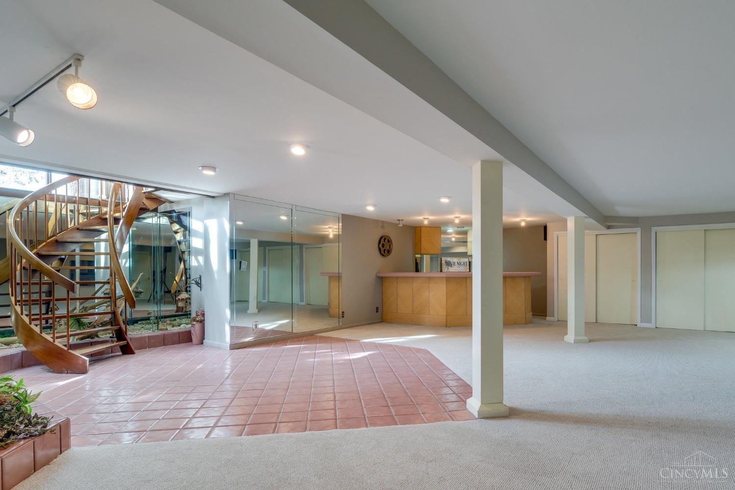 5316 Race Road