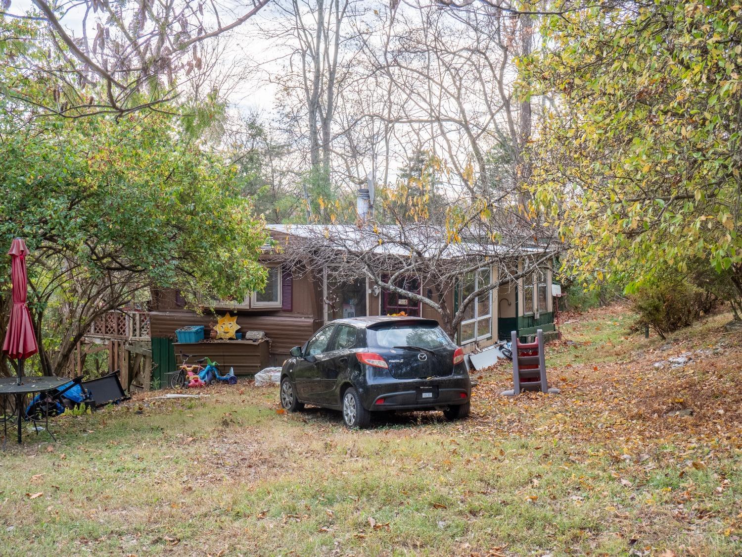 733 Maple Creek Road