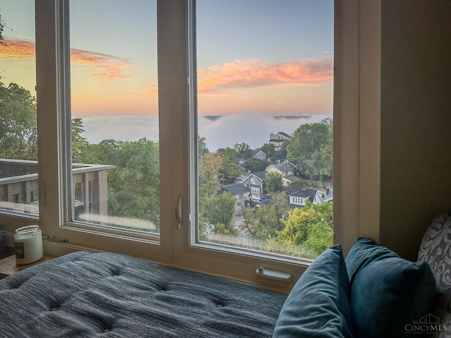 2600 Cleinview Avenue Unit: 8