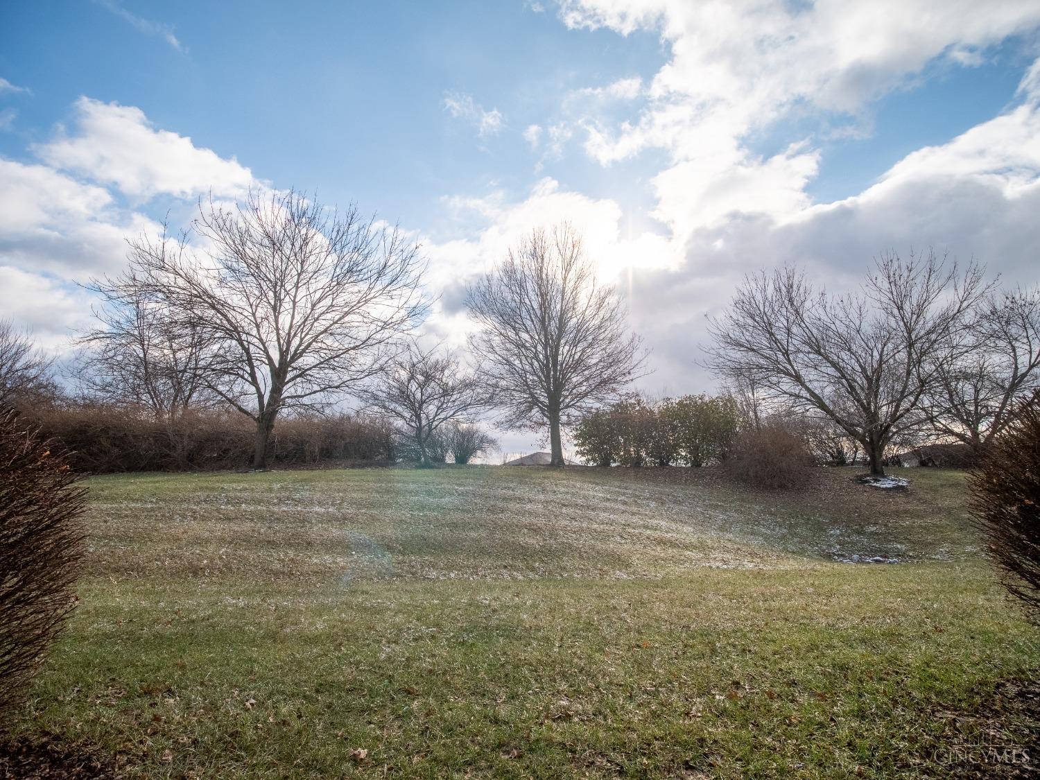 6283 Lakesprings Drive