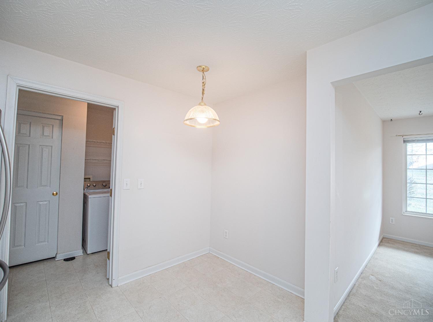 6283 Lakesprings Drive