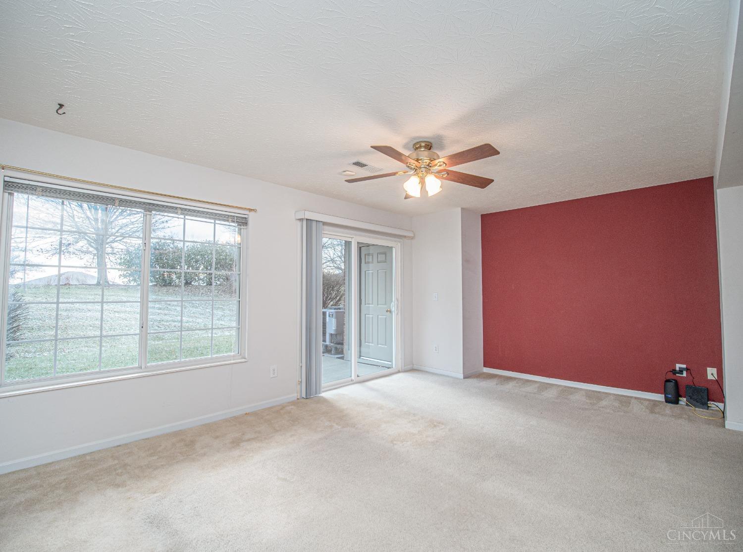 6283 Lakesprings Drive