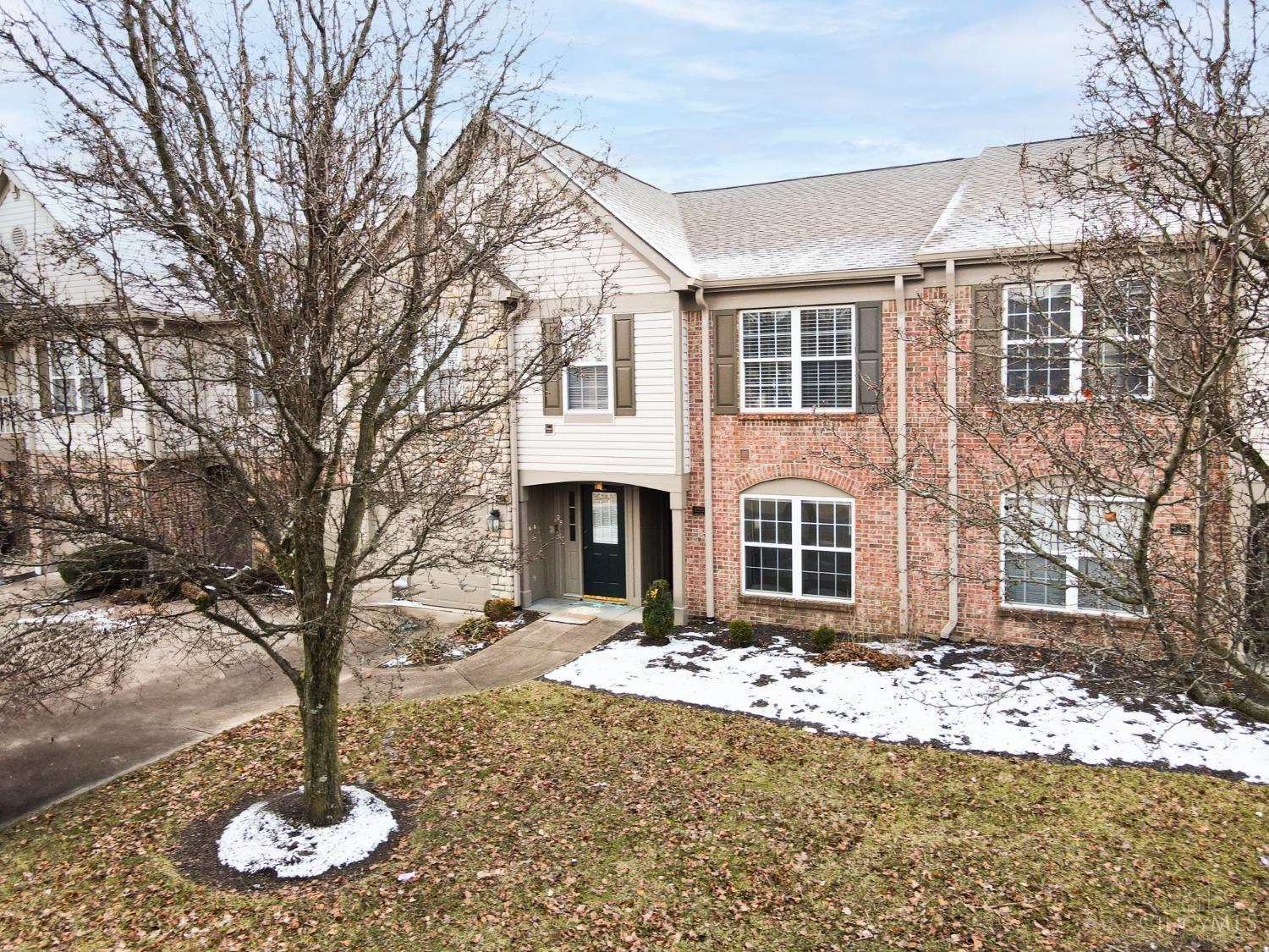 6283 Lakesprings Drive