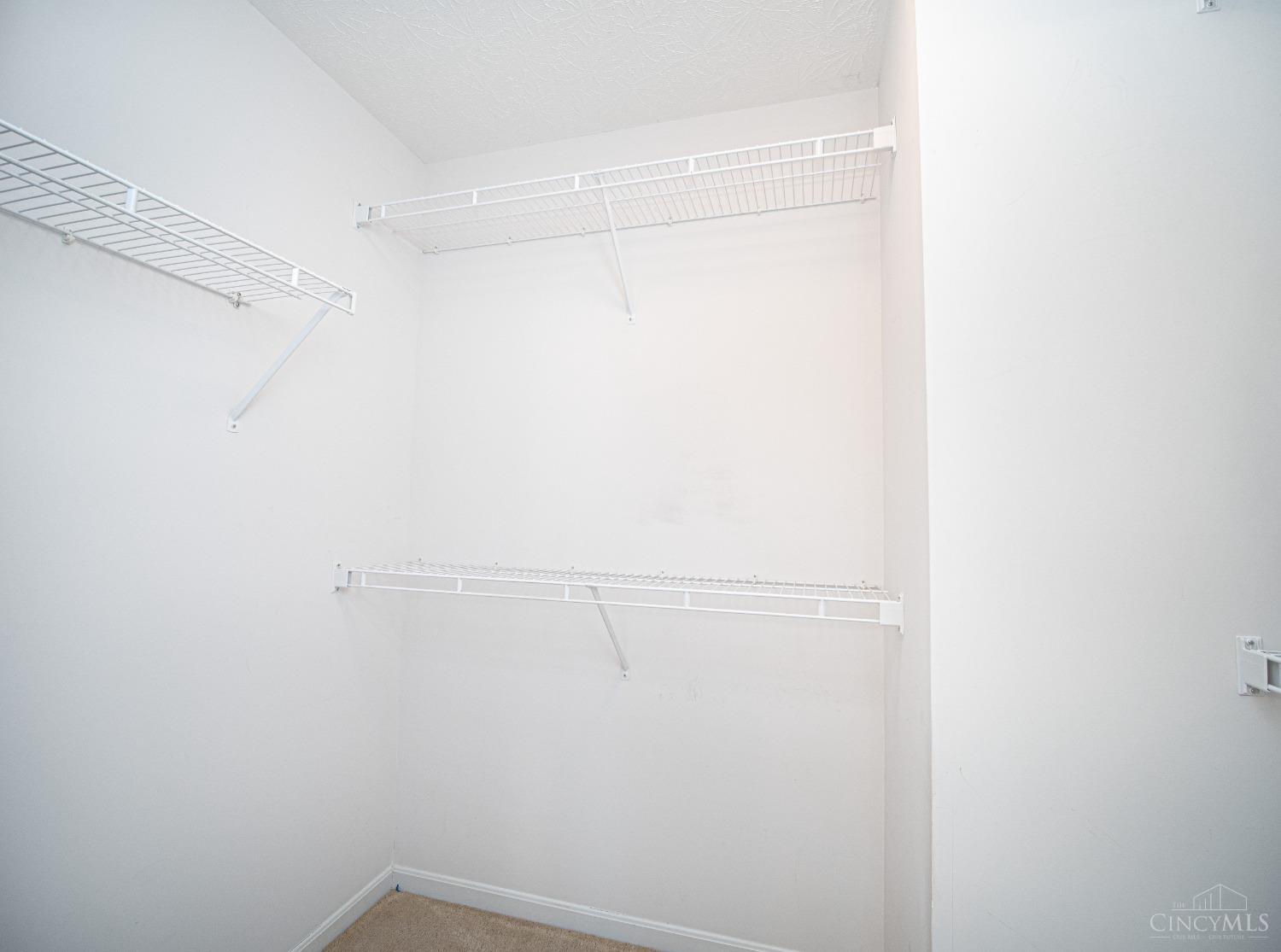 6283 Lakesprings Drive