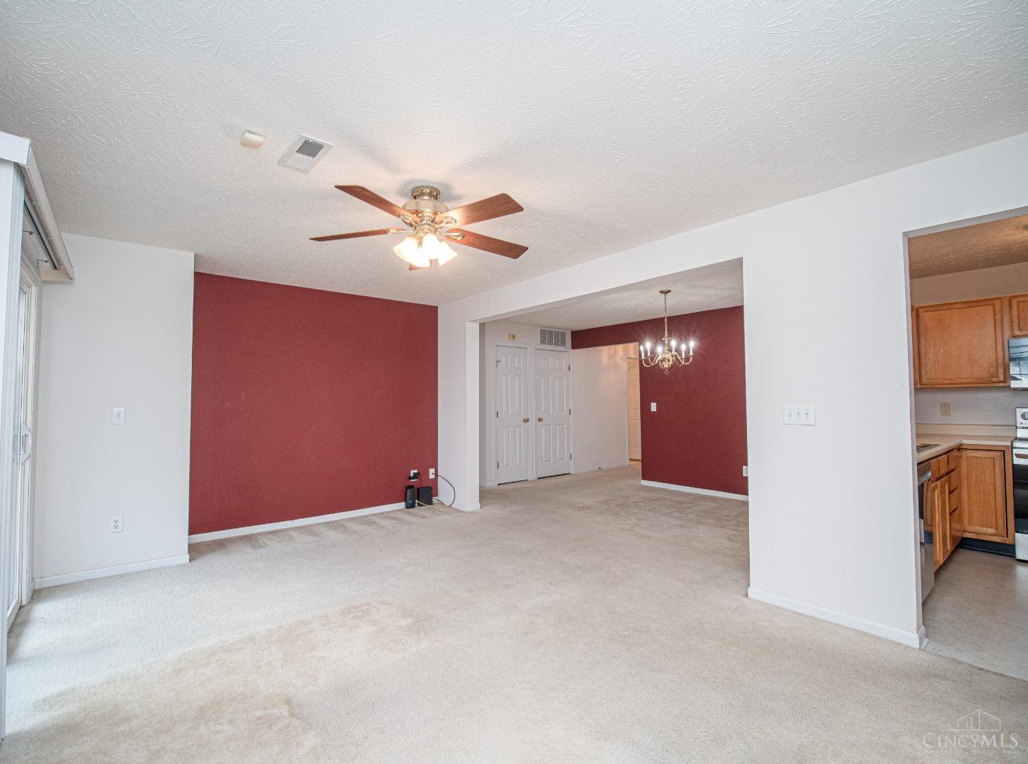6283 Lakesprings Drive