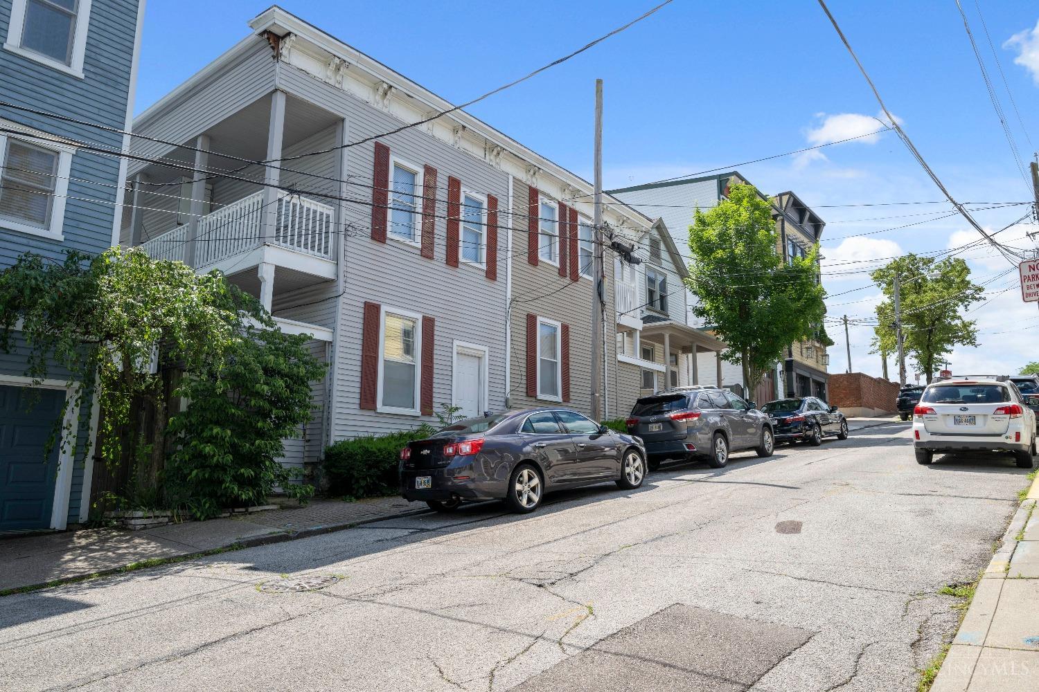 1112 Fuller Street