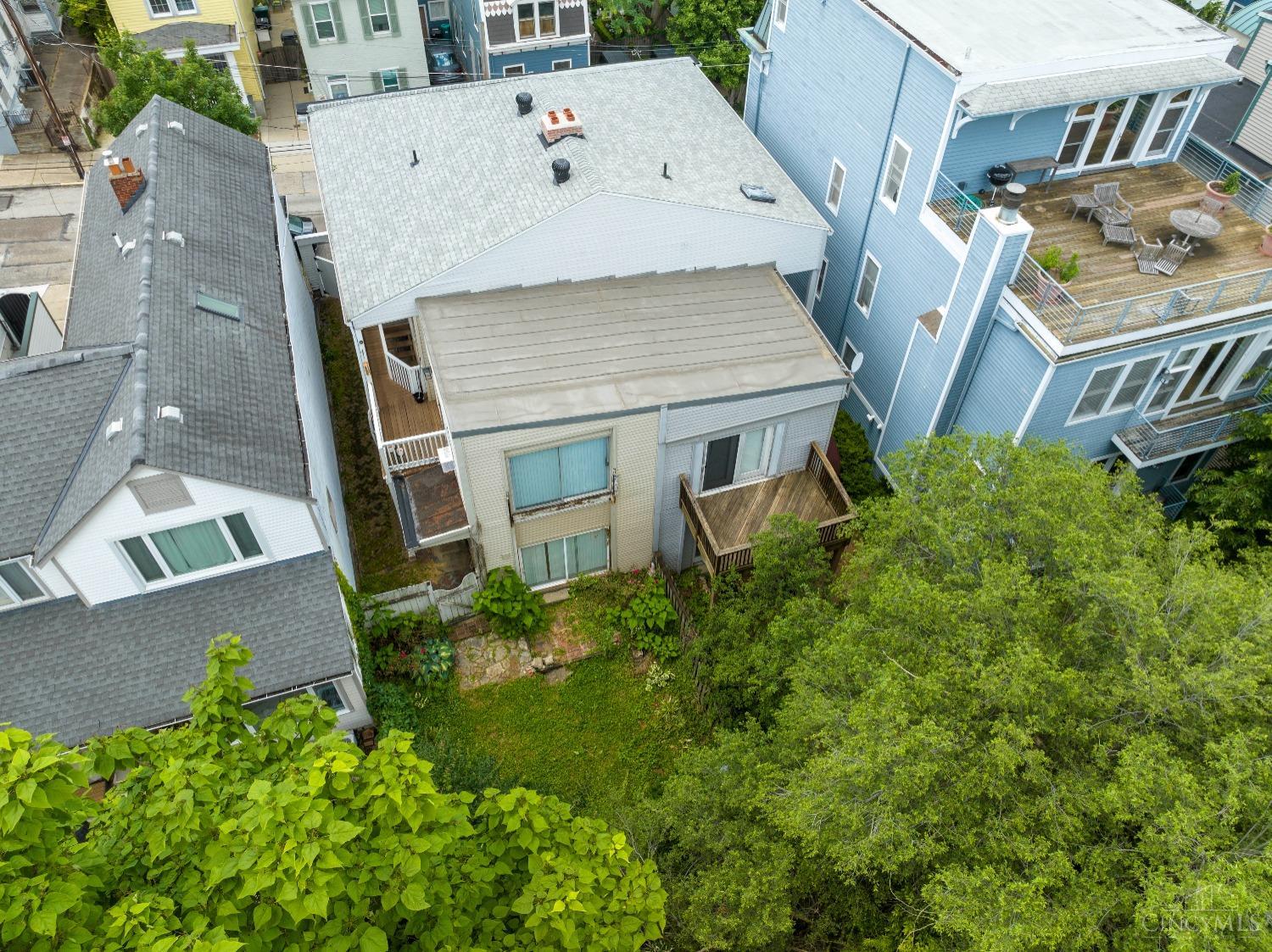 1112 Fuller Street