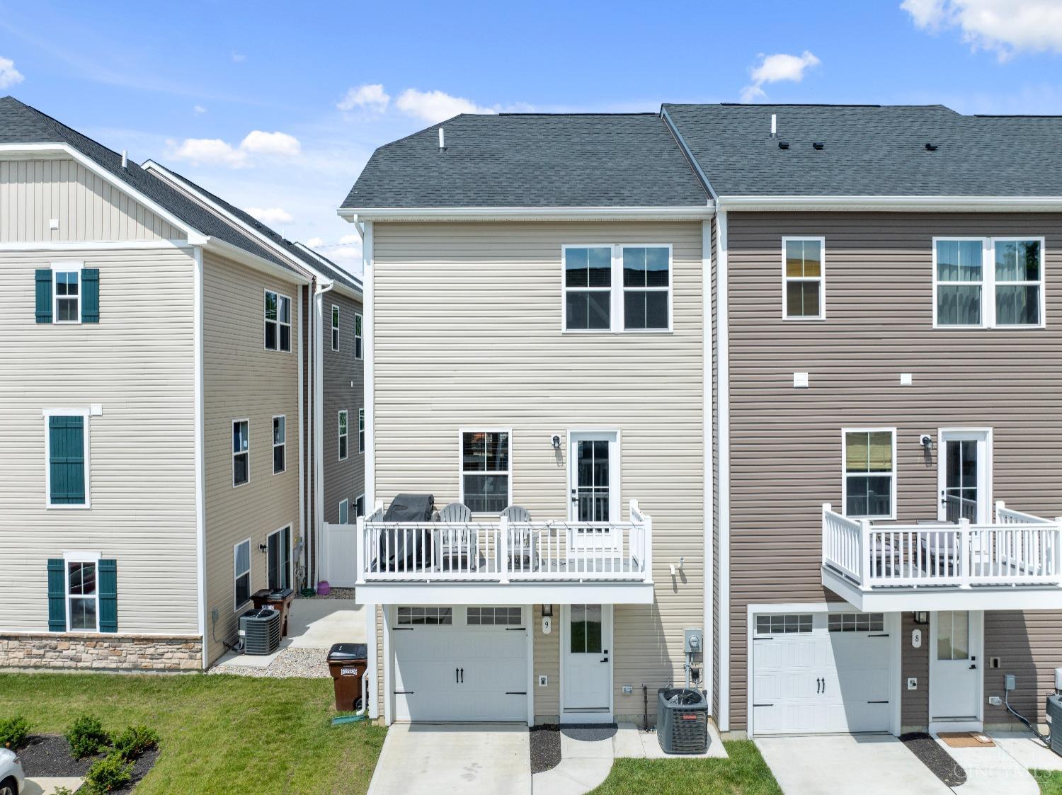 9 Wentworth Lane