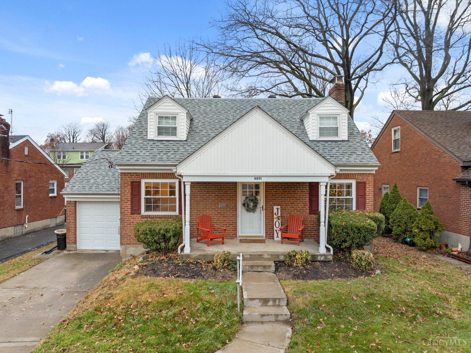 6851 Stoll Lane