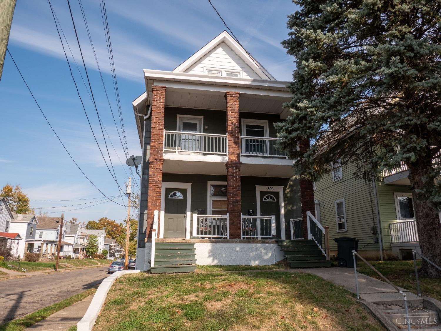 1800 Hopkins Avenue