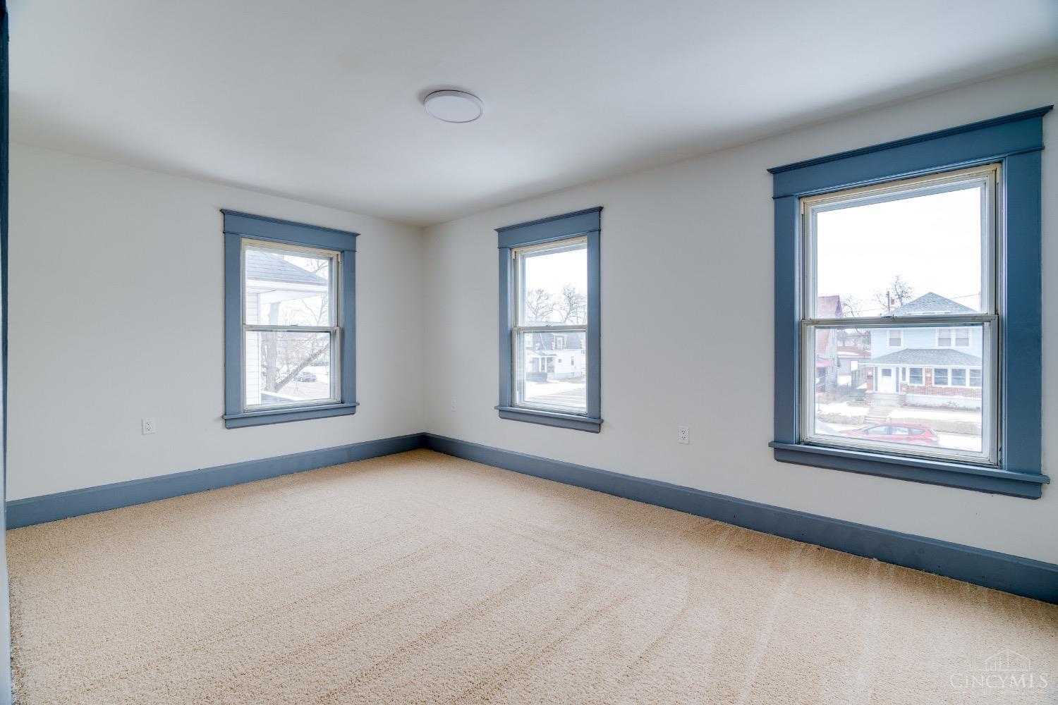 802 Fourteenth Avenue