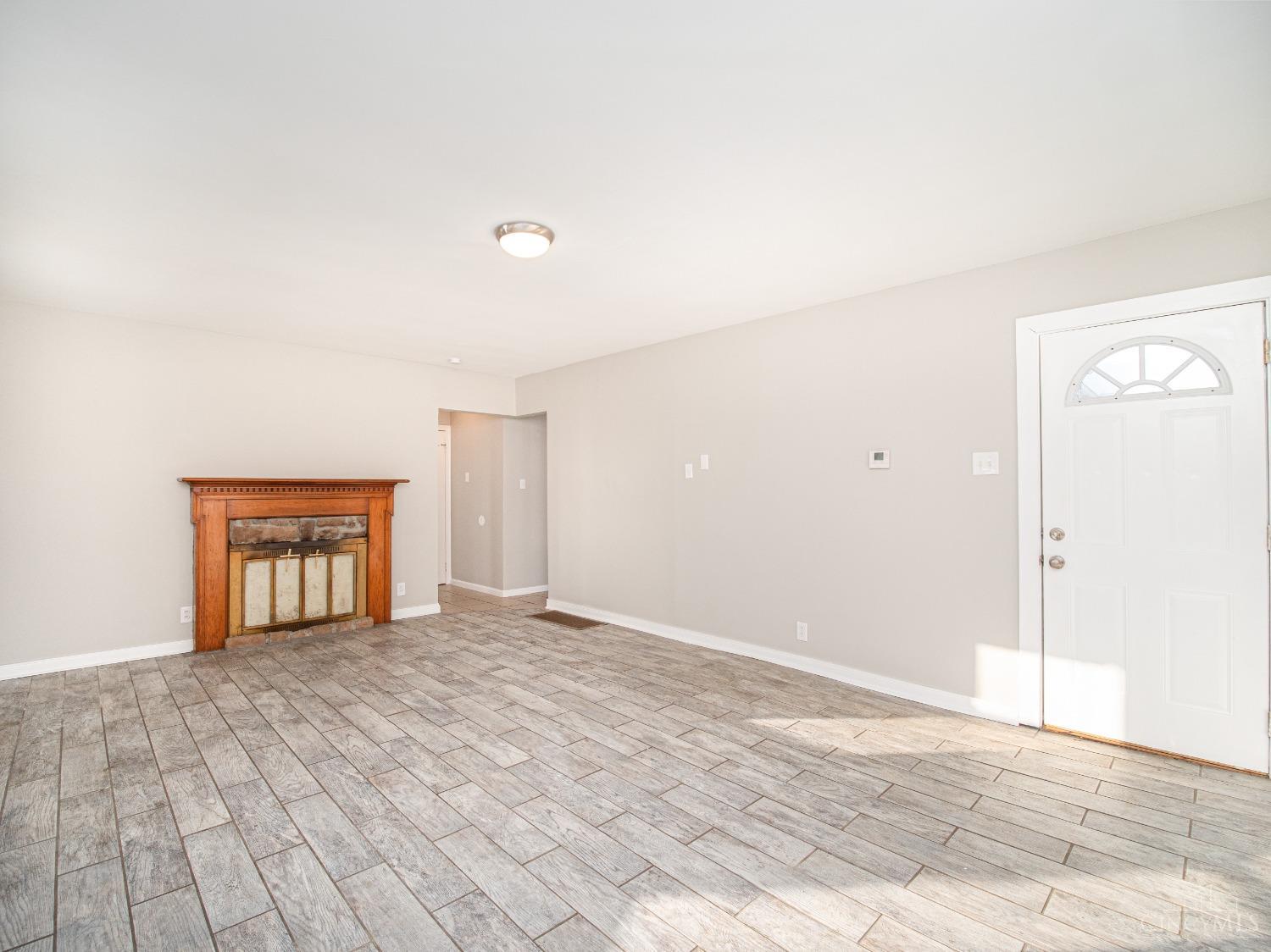 1635 Hudepohl Lane