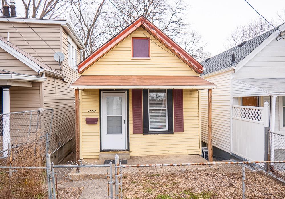 2552 Ring Place