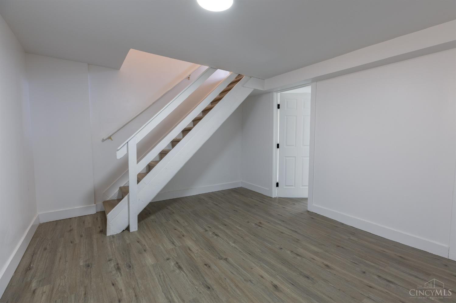 2440 St Albans Avenue