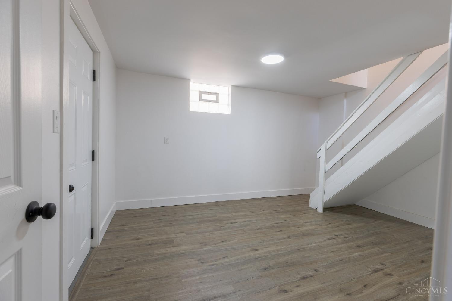 2440 St Albans Avenue