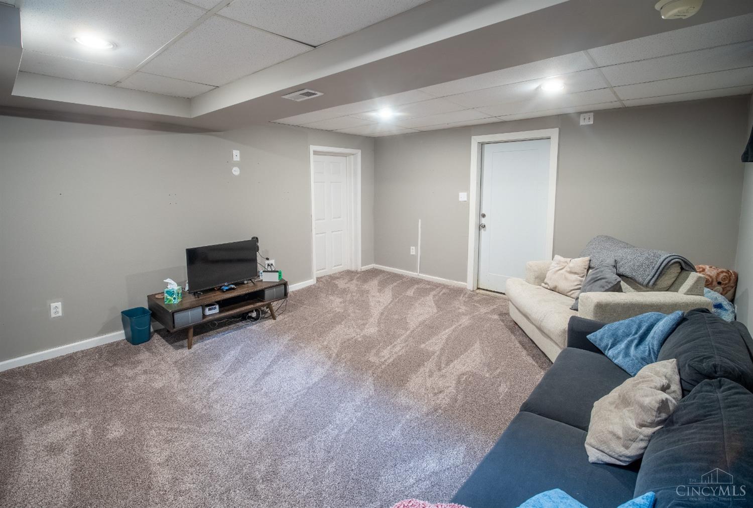 6468 Springdale Road