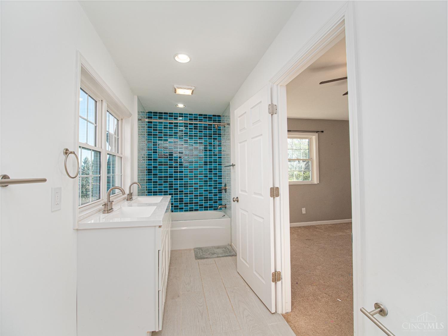 6468 Springdale Road